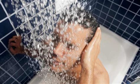 One In Four Britons Dont Shower Every Day And The Rest Arent Doing