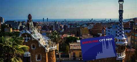 barcelona city pass inclut la visite de la sagrada familia en francais lacces park gueell