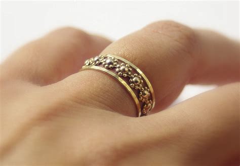 daisy chain floral romance gold filled stackable rings set
