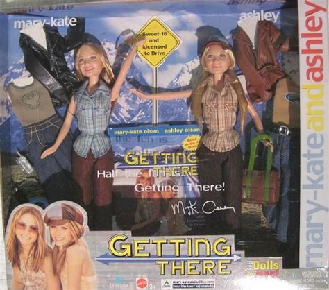 mary kate and ashley collection doll accessories and book ~ getting