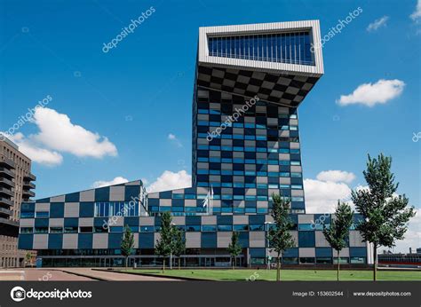 architettura moderna edificio per uffici a rotterdam — foto editoriale stock © jjfarquitectos