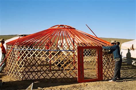 lisa li arch mongolian yurt