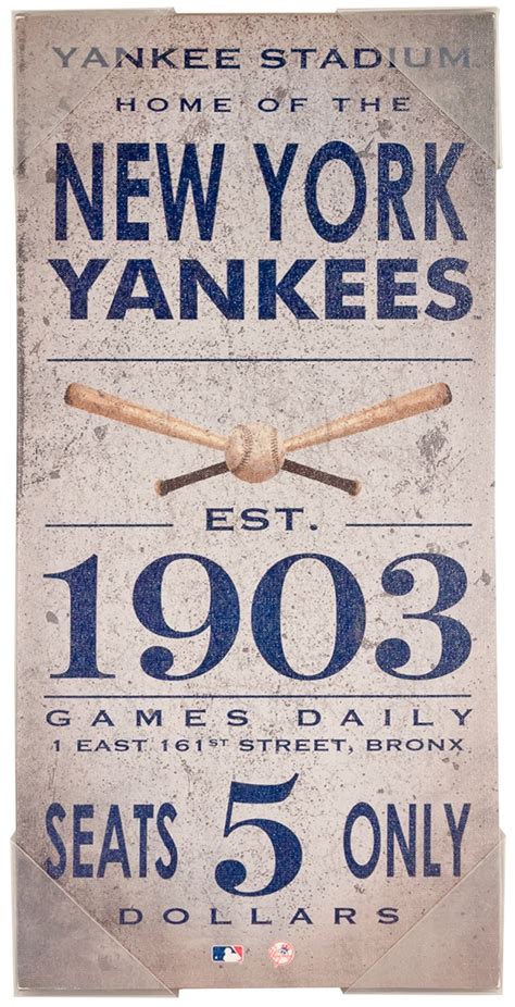 New York Yankees Ladies Apparel
