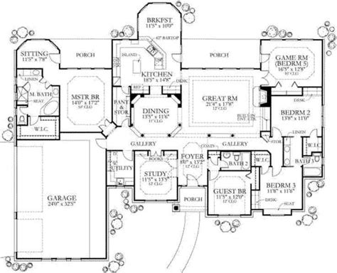 strikingly beautiful  story house plans  sq ft  square feet  home garage house plans