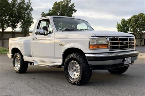 reserve  ford   flareside xlt   sale  bat auctions sold