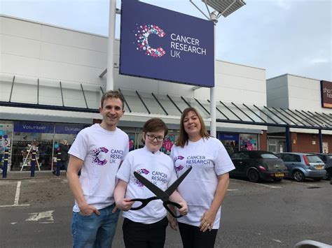 Cancer Survivors Open Cancer Research Uks First Superstore In Greater