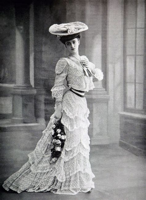 Fashion In Transition The Early 1900s Part 1 Lily Absinthe