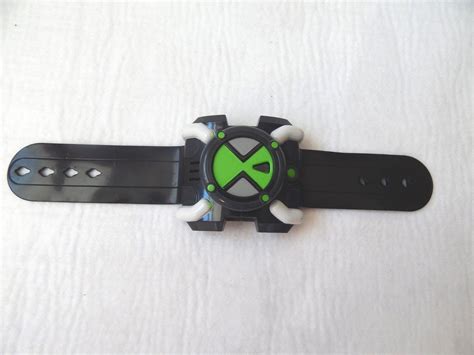 ben  omnitrix fx  bandai   light  sounds ben