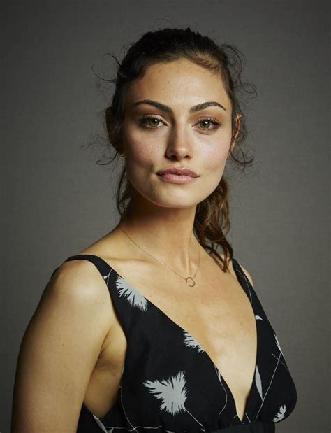 34 hot pictures of phoebe tonkin are just too gorgeous for hollywood
