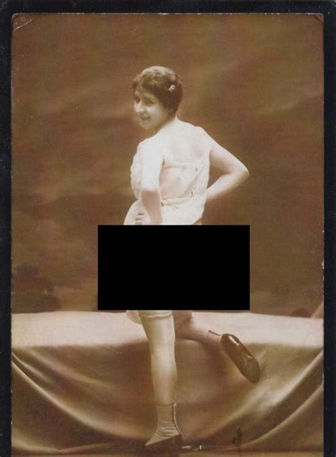 Foto Reproducción De Una Postal Erótica Vintage 1920s Etsy