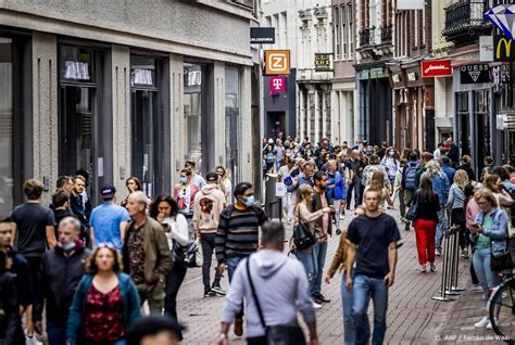 abn amro veel consumenten blijven winkelstraten  steden mijden