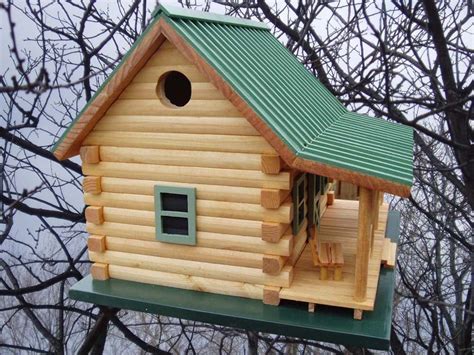 log cabin birdhouse