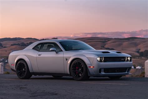 dodge challenger srt hellcat redeye earns power award the news wheel