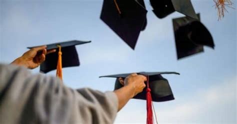 unique college graduation traditions in the us