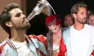bella thorne hides while spotted with scott disick again daily mail