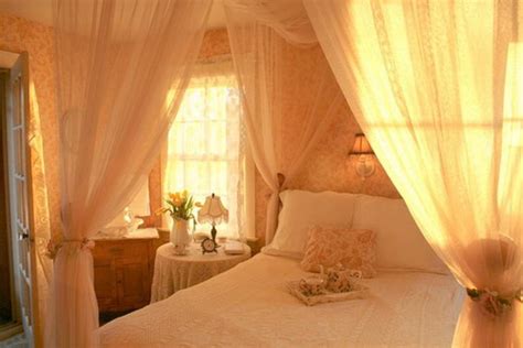 romantic bedroom interior design ideas  inspiration hative