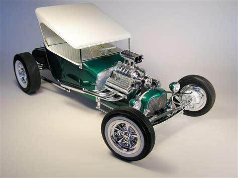 pin  nick cucco  model cars model cars kits plastic model cars