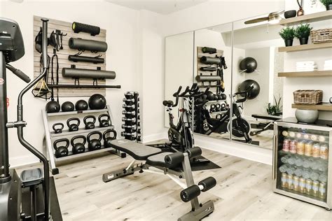 home gym  ultimate guide  creating  fitness space flex house