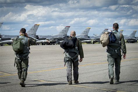 air force   fighter pilots crew stay  preferred bases