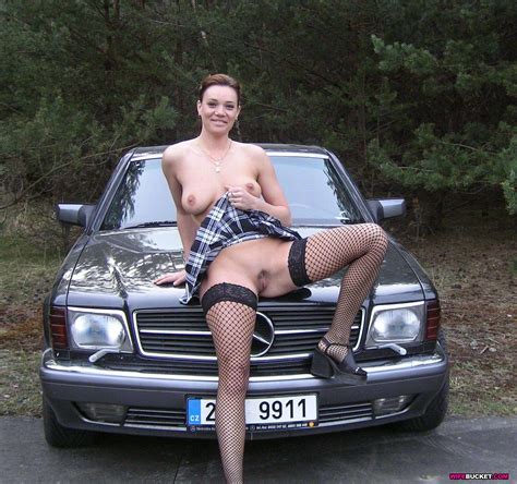 random amateur wives posing naked outdoor xxx milfs
