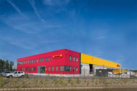 nieuw service center dhl express geopend warehouse totaal