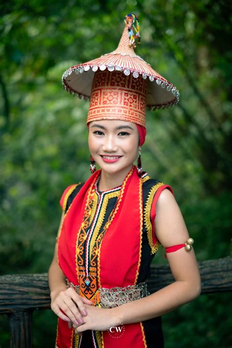 Baju Tradisional Bidayuh Perempuan Baju Traditional Bidayuh