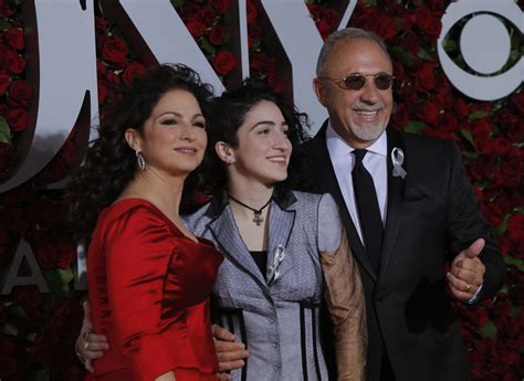 it got scary gloria estefan s daughter on coming out as a lesbian