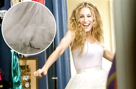 sarah jessica parker teases carries new tutu in sex and the city reboot