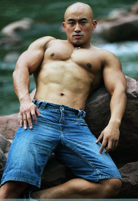 Muscular Chinese Man Hot Sex Picture