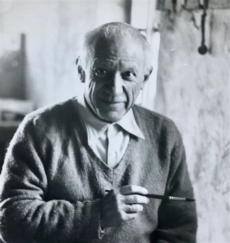 Pablo Picasso Photo Originale Du Peintre Au Travail Dans Son Atelier