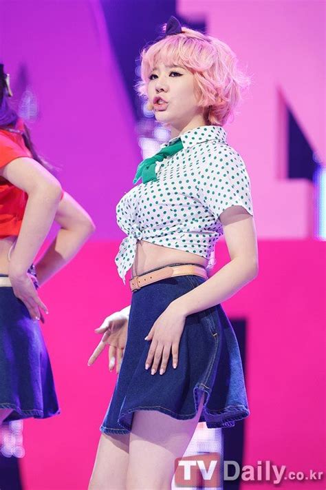 Sunny Dancing Queen Live Girls Generation Women Fashion