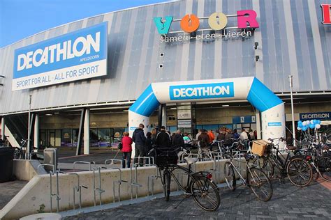 decathlon opent vestiging  apeldoorn shopping centre news
