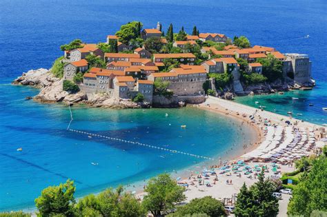 top  vacation rentals apartments  montenegro staylist