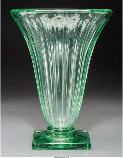 Sold Price A Large Daum Art Deco Green Glass Vase Circa 1930 Marks