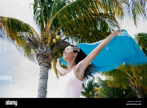 cancun women  beach  res stock photography  images alamy
