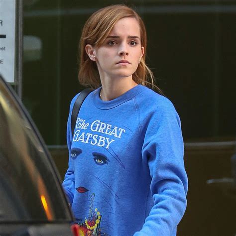 emma watson wearing a great gatsby sweatshirt popsugar celebrity