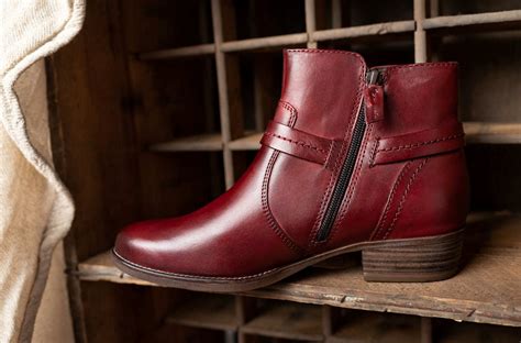 side zip boots  complete guide arthur knight shoes