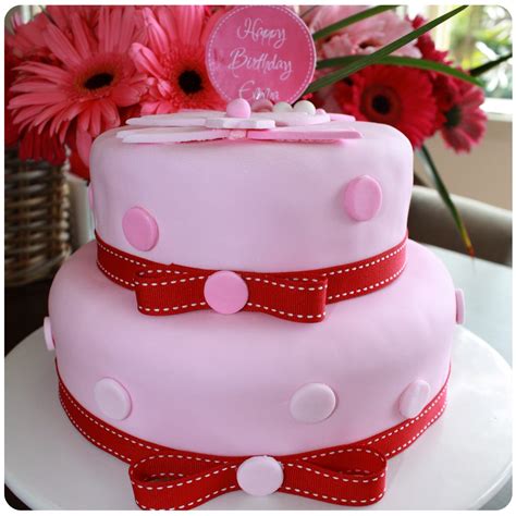 Two Layer Pink Polka Dot Party Cake Mouths Of Mums