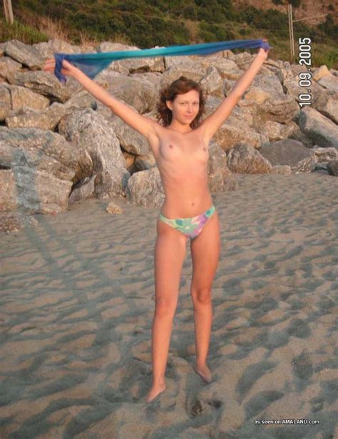 Really Pretty 18 Year Beach Teen Topless Nude Amateur Girls