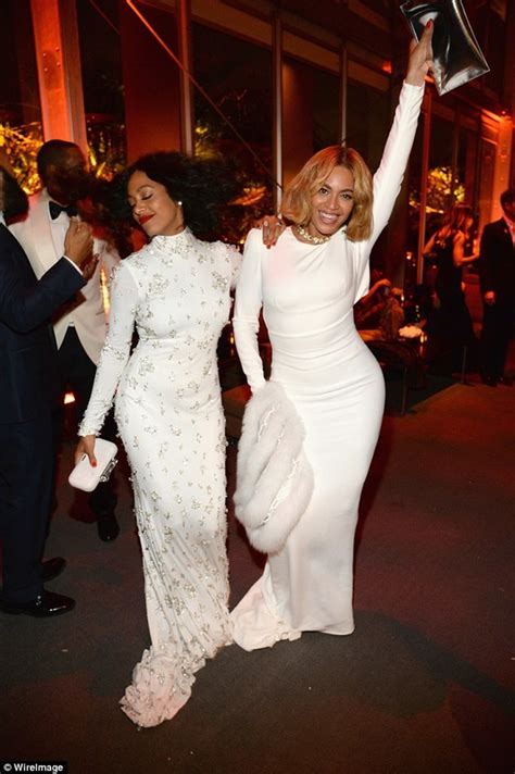 sister sister beyoncé and solange turn up at the vanity fair oscar party [photos] lovebscott