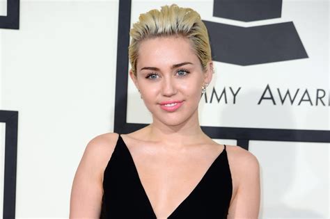 Miley Cyrus ‘latest Victim Of Nude Photo Hack As Personal Pictures