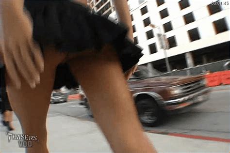 Forumophilia Porn Forum Exhibitionism Girl Walking