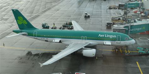 panicked passengers   aer lingus plane opened emergency exits  climbed   wings