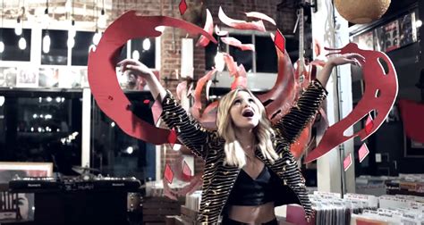 Olivia Holt Premieres Music Video For ‘phoenix’ Olivia Holt Just