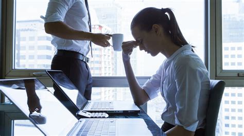 10 tips for dealing with workplace harassment