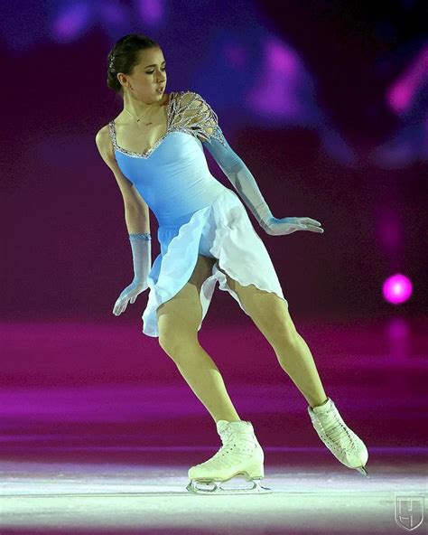 Hot Figure Skaters Figure Skating Team Events Olympic Champion