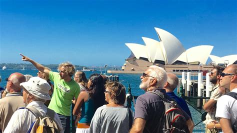 im  walking tours sydney sydney australia official travel