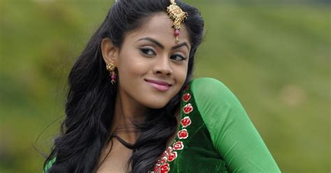 Karthika Nair Ko Tamil Movie Hot Sexy Boobs Nipple Navel Show Unseen