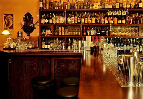 hemingway bar prague nightlife