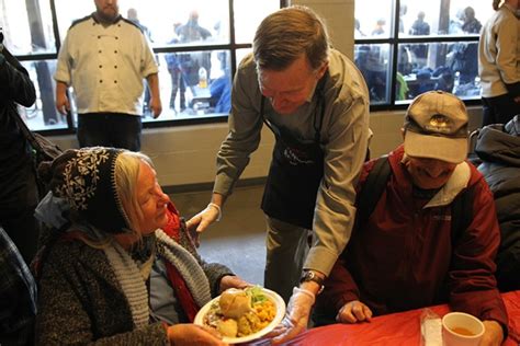 thanksgiving food based volunteer opportunities in denver